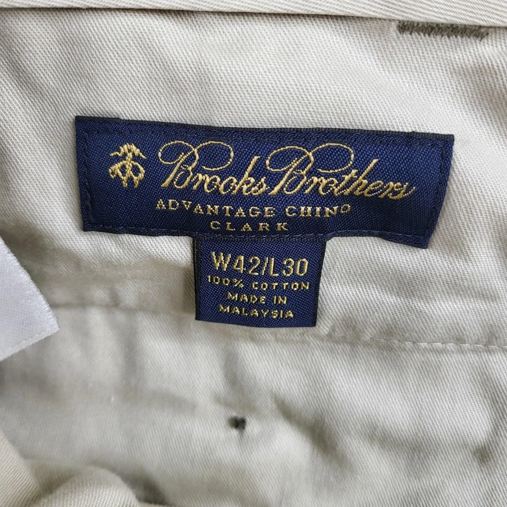 Brooks Brothers Advantage‎ Chino Pants Mens 42x30 Beige Clark Flat Front Cotton